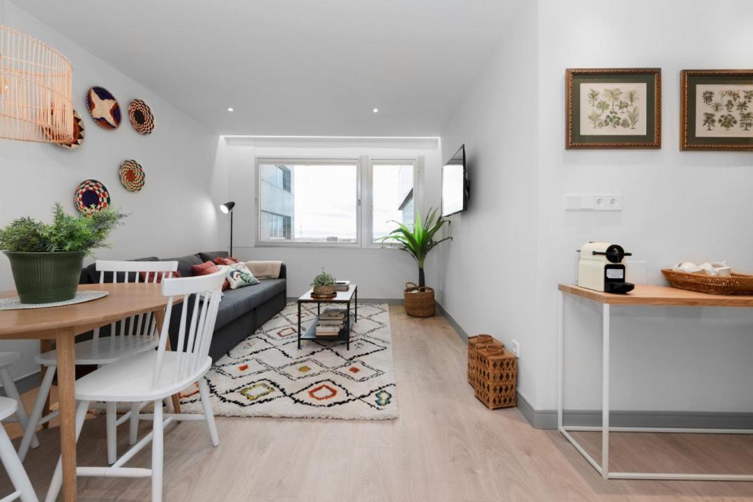 2 Bedrooms 1 Bathroom Furnished - Justicia - Executive Style - Mintystay Madrid Eksteriør bilde