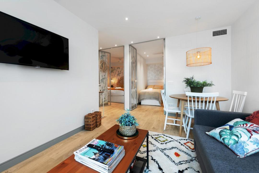 2 Bedrooms 1 Bathroom Furnished - Justicia - Executive Style - Mintystay Madrid Eksteriør bilde
